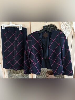 The Limited Navy Jacket with Pink stripes skirt set xs 0